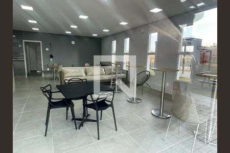 Apartamento para alugar com 60m², 3 quartos e 1 vagaÁrea comum - Salão de festas