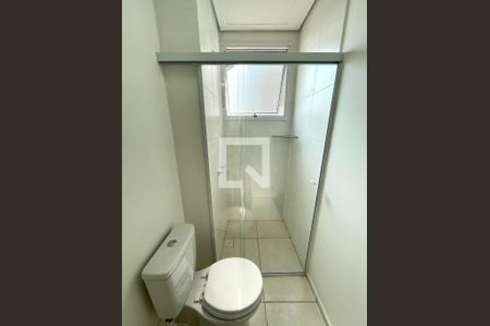 Apartamento para alugar com 60m², 3 quartos e 1 vaga Apartamento para alugar com 60m², 3 quartos e 1 vagaBanheiro da Suíte