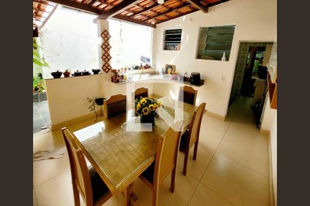 Casa à venda com 2 quartos, 85m² em Santa Monica, Belo Horizonte