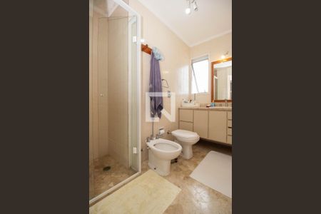 Apartamento à venda com 105m², 3 quartos e 1 vagaBanheiro da Suíte