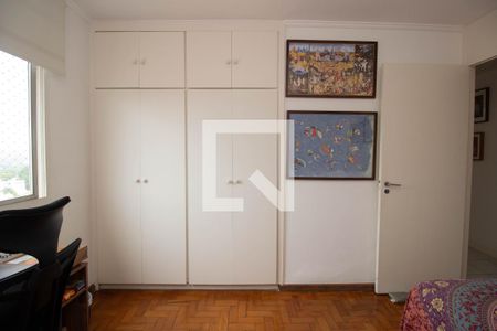 Apartamento à venda com 105m², 3 quartos e 1 vagaQuarto 2