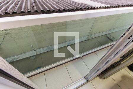 Casa de condomínio à venda com 65m², 2 quartos e 1 vagaQuarto 