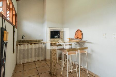 Casa à venda com 272m², 4 quartos e 3 vagasChurrasqueira