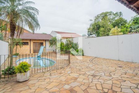 Casa à venda com 272m², 4 quartos e 3 vagasQuintal