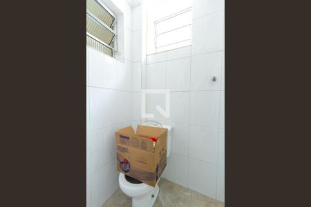 Casa à venda com 200m², 3 quartos e 3 vagasBanheiro de Serviço