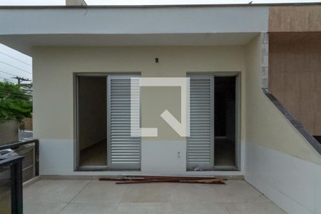 Casa à venda com 200m², 3 quartos e 3 vagasVaranda Quarto 1 e 2