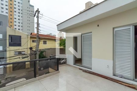 Casa à venda com 200m², 3 quartos e 3 vagasVaranda Quarto 1 e 2