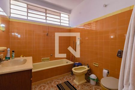 Casa à venda com 280m², 3 quartos e 3 vagasBanheiro 2