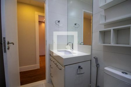 Apartamento à venda com 172m², 4 quartos e 2 vagas Apartamento à venda com 172m², 4 quartos e 2 vagasBanheiro Social