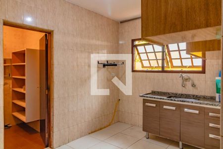 Casa à venda com 150m², 2 quartos e 2 vagasCozinha 
