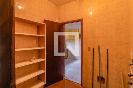 Casa à venda com 150m², 2 quartos e 2 vagasÁrea de serviço 