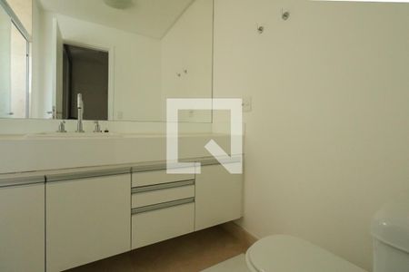 Apartamento à venda com 162m², 3 quartos e 3 vagasBanheiro da Suíte 1