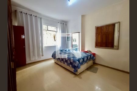 Apartamento à venda com 200m², 4 quartos e 2 vagasSuíte 