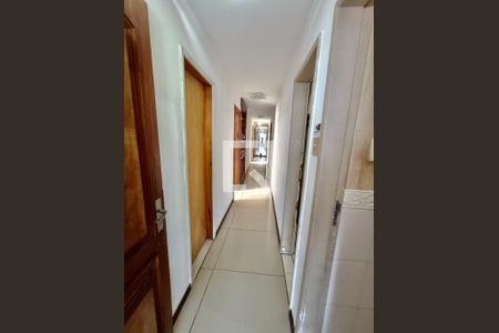 Apartamento à venda com 200m², 4 quartos e 2 vagasCorredor 
