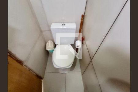 Apartamento à venda com 200m², 4 quartos e 2 vagasBanheiro social 2