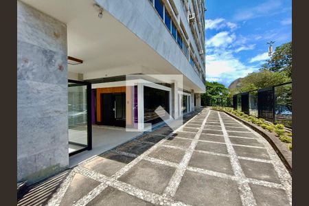 Apartamento à venda com 200m², 4 quartos e 2 vagasPortaria 