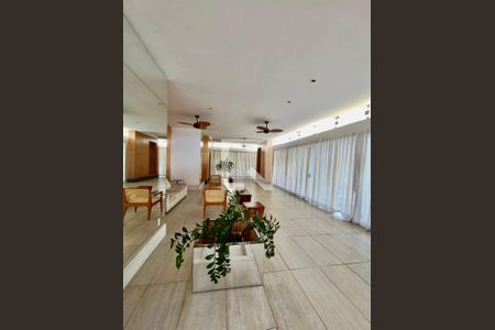 Apartamento à venda com 200m², 4 quartos e 2 vagasPortaria 