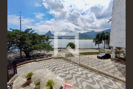 Apartamento à venda com 200m², 4 quartos e 2 vagasQuarto 2 vista 