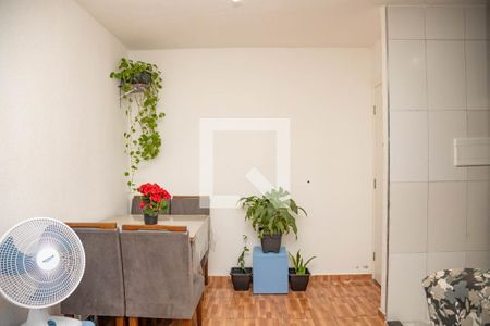 Sala  de apartamento para alugar com 2 quartos, 42m² em Jardim Sao Saverio, São Paulo