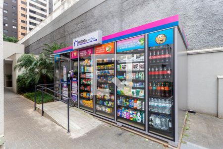 Apartamento à venda com 50m², 1 quarto e sem vagaMini Mercado