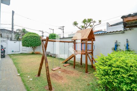 Casa para alugar com 65m², 2 quartos e 1 vaga Casa para alugar com 65m², 2 quartos e 1 vagaÁrea comum - Playground