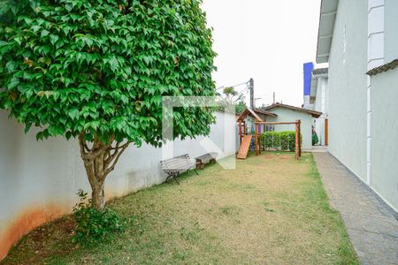 Casa para alugar com 65m², 2 quartos e 1 vaga Casa para alugar com 65m², 2 quartos e 1 vagaÁrea comum