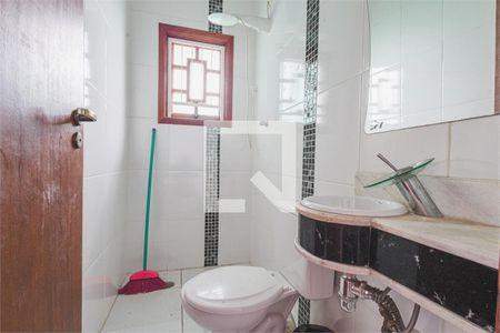 Casa à venda com 3 quartos, 198m² em Jardim Santa Mena, Guarulhos