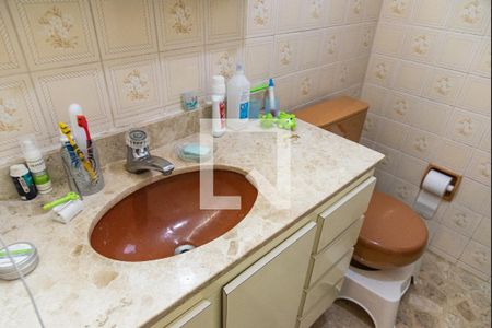 Apartamento para alugar com 72m², 2 quartos e 1 vaga Apartamento para alugar com 72m², 2 quartos e 1 vagaBanheiro