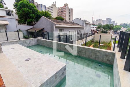 Studio para alugar com 28m², 1 quarto e sem vagaPiscina