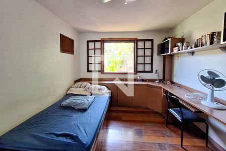 Casa de condomínio à venda com 260m², 4 quartos e 3 vagasQuarto 3