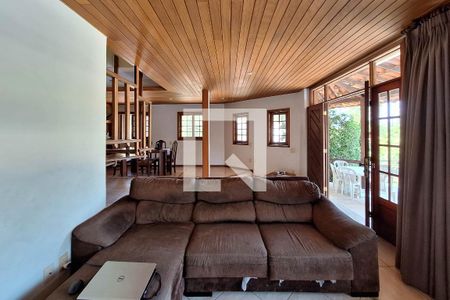 Sala 1 de casa de condomínio à venda com 4 quartos, 260m² em Badu, Niterói