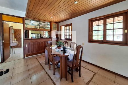 Sala 1 de casa de condomínio à venda com 4 quartos, 260m² em Badu, Niterói