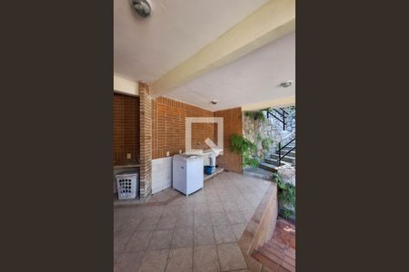 Casa de condomínio à venda com 260m², 4 quartos e 3 vagasÁrea de Serviço