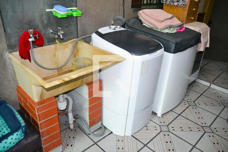 Casa à venda com 119m², 2 quartos e 2 vagasÁrea de Serviço