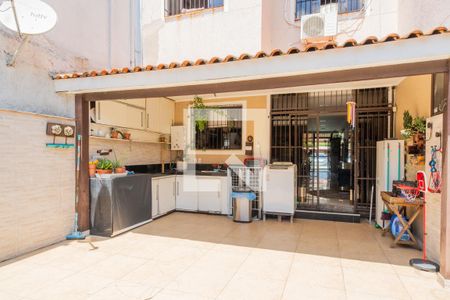 Casa à venda com 220m², 3 quartos e 3 vagasCobertura