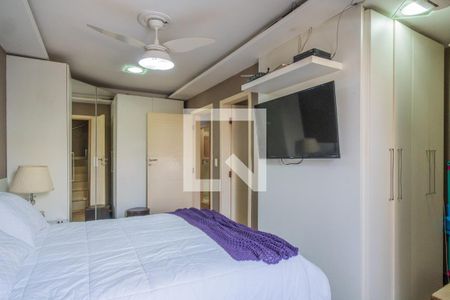 Casa à venda com 220m², 3 quartos e 3 vagasSuíte