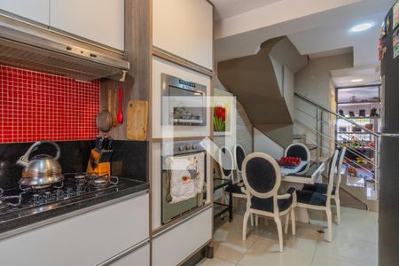 Casa à venda com 220m², 3 quartos e 3 vagasCozinha