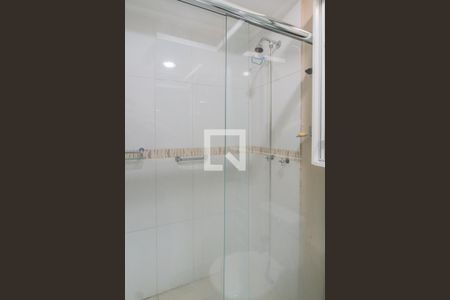 Casa à venda com 220m², 3 quartos e 3 vagasBanheiro