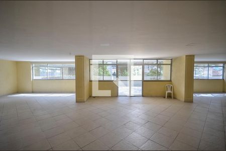 Apartamento à venda com 93m², 3 quartos e 2 vagasÁrea comum - Salão de festas