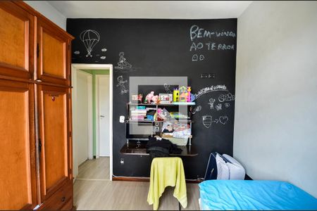 Apartamento à venda com 93m², 3 quartos e 2 vagasQuarto 2