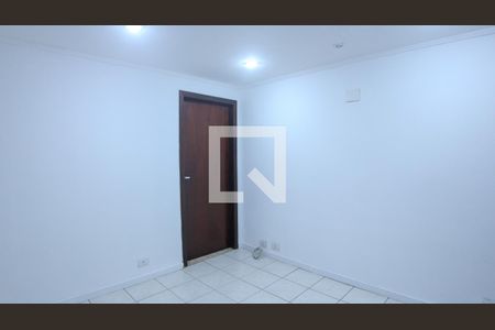 Sala de casa à venda com 3 quartos, 80m² em Conjunto Residencial Sitio Oratório, São Paulo