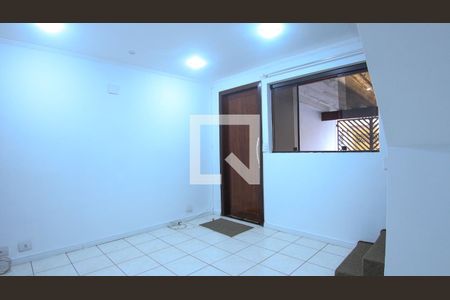 Sala de casa à venda com 3 quartos, 80m² em Conjunto Residencial Sitio Oratório, São Paulo