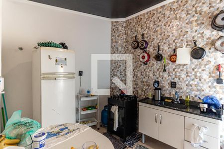Cozinha de apartamento para alugar com 2 quartos, 89m² em República, São Paulo