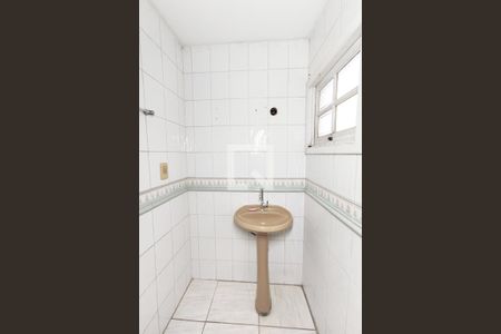 Apartamento para alugar com 60m², 2 quartos e sem vagaBanheiro