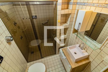 Apartamento à venda com 68m², 2 quartos e sem vagaBanheiro