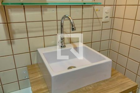 Apartamento à venda com 68m², 2 quartos e sem vagaBanheiro