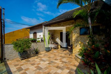 Casa à venda com 350m², 3 quartos e 2 vagasVaranda do quarto 1