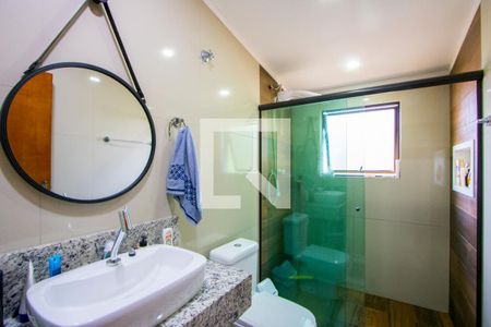 Casa à venda com 350m², 3 quartos e 2 vagasBanheiro social 1