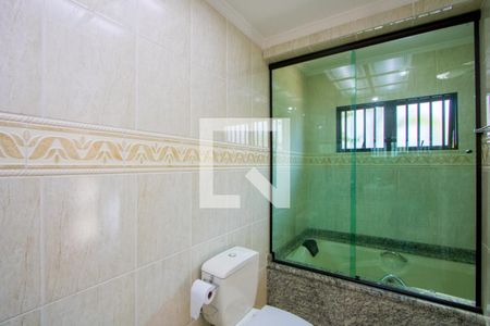 Casa à venda com 350m², 3 quartos e 2 vagasBanheiro do quarto 1