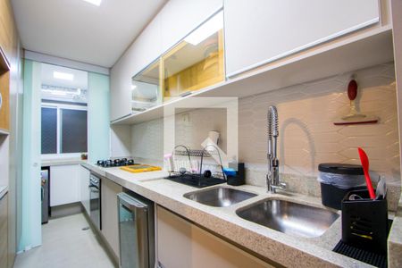 Apartamento à venda com 113m², 3 quartos e 2 vagas Apartamento à venda com 113m², 3 quartos e 2 vagasCozinha
